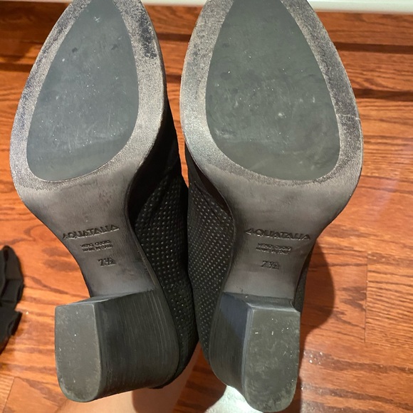 Shoes - Picture 5 of 6